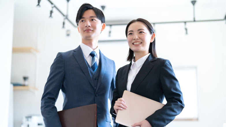 採用情報